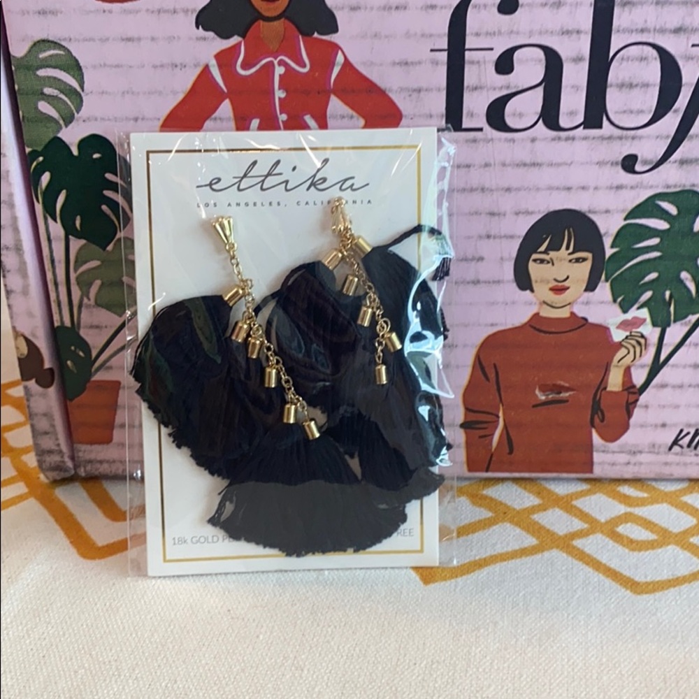 Fabfitfun ettika dreamer tassel earring Brand new